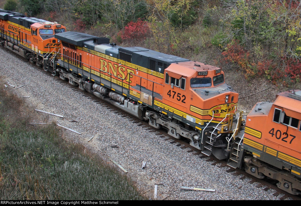 BNSF 4752
